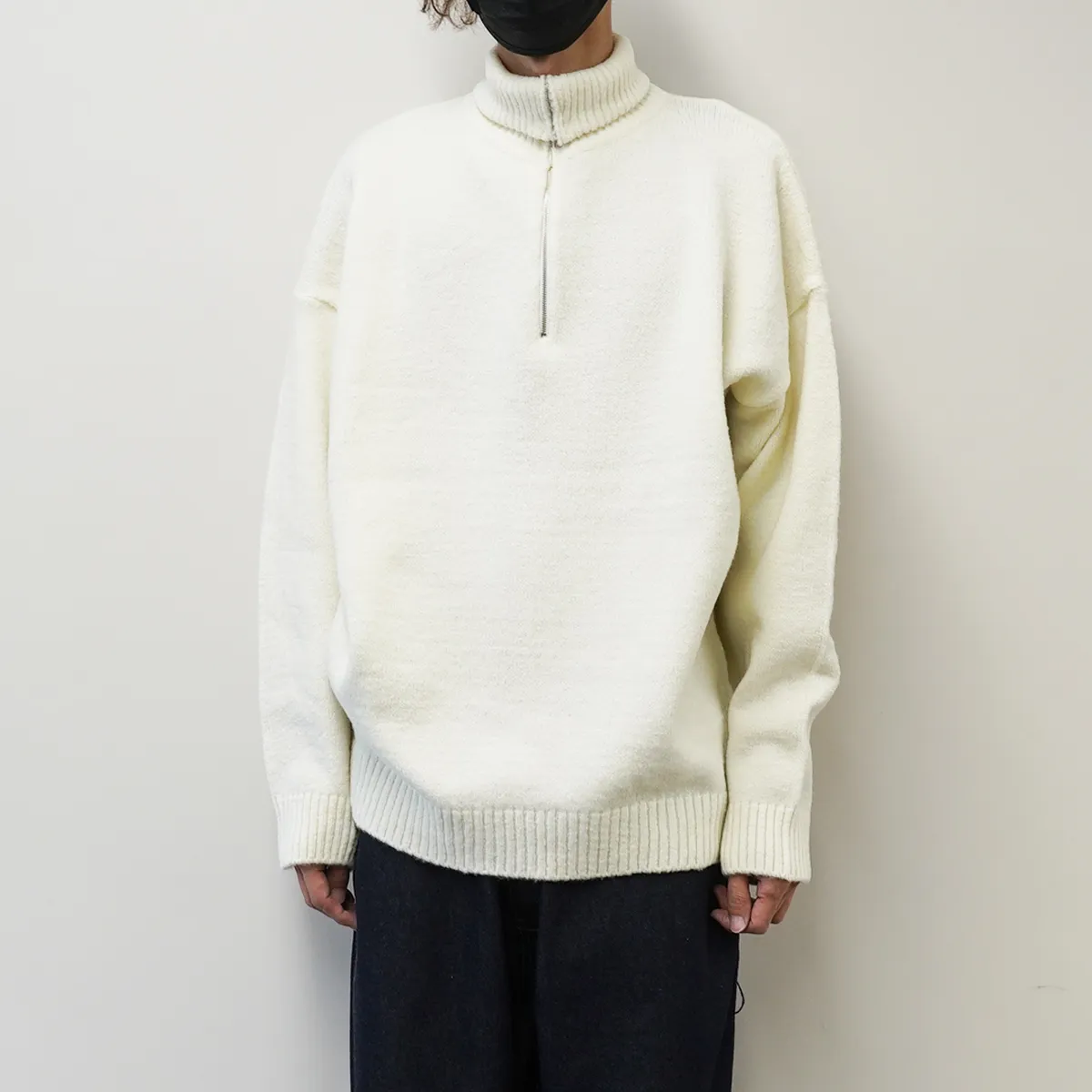 IONSEOUL  |Unisex Street Style Plain Logo Sweaters