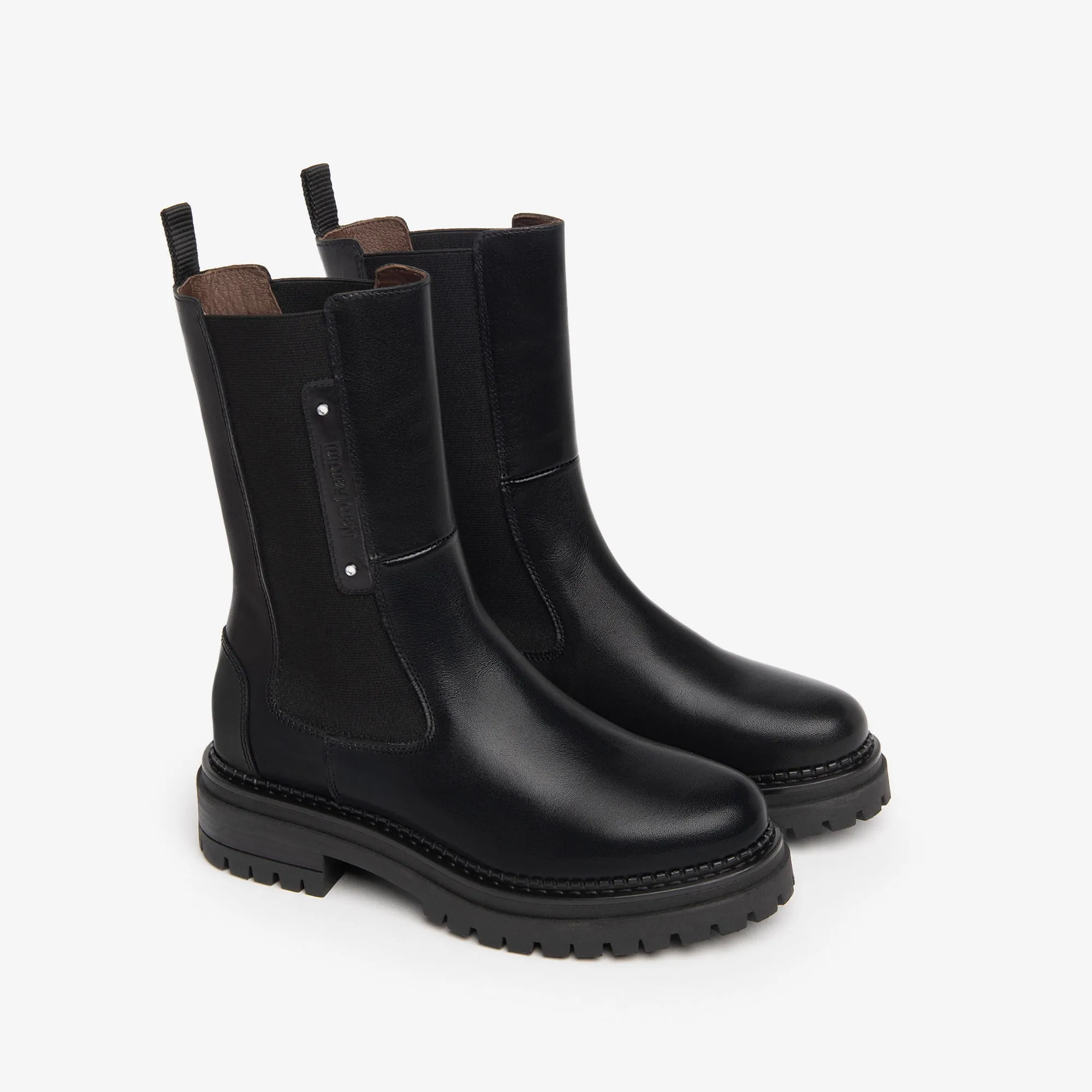 NeroGiardini Leather Chelsea Boot - Black - Gillanders.ie Town & Country Clothing