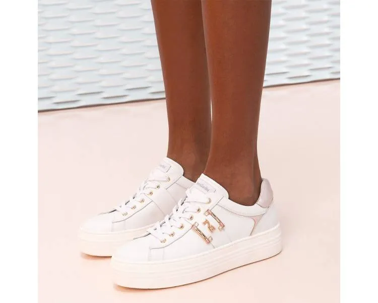 Sneakers NeroGiardini donna con accessorio laterale