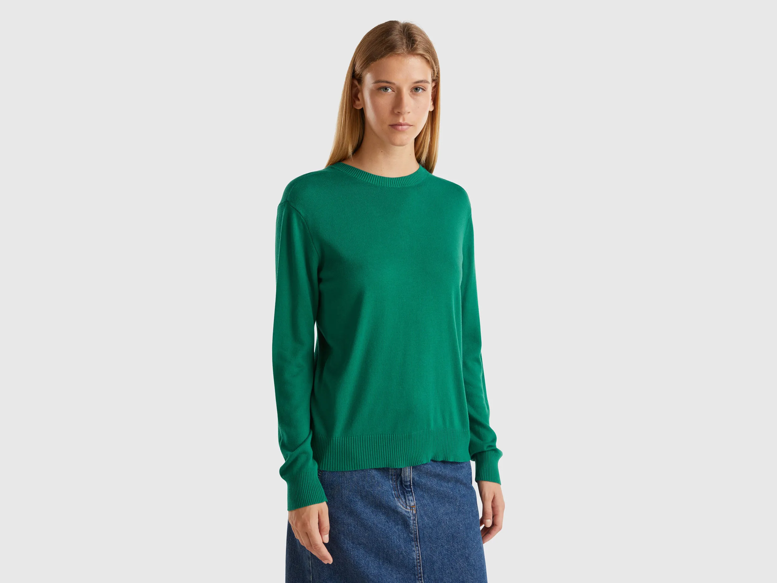 V-neck sweater in Modal® blend - Dark Green | Benetton