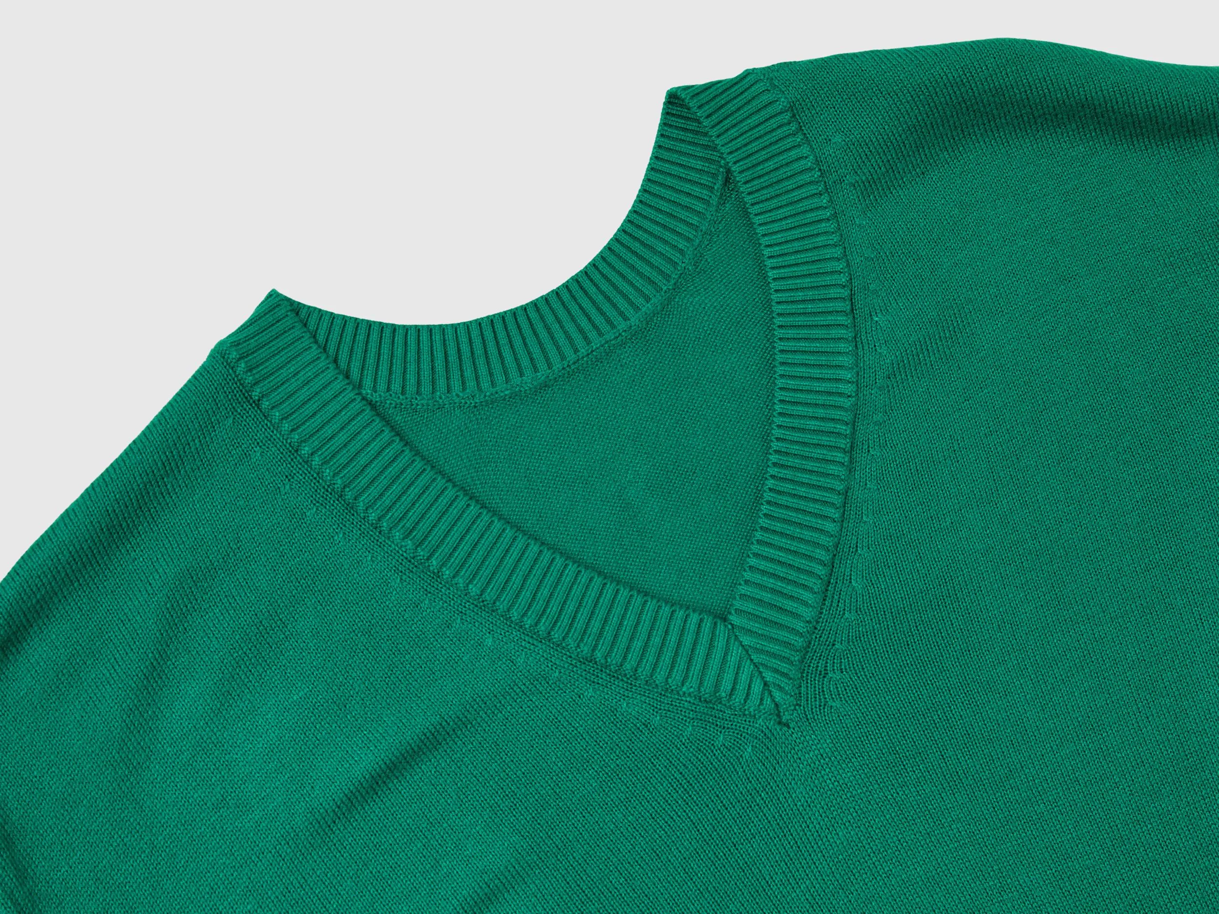 V-neck sweater in Modal® blend - Dark Green | Benetton